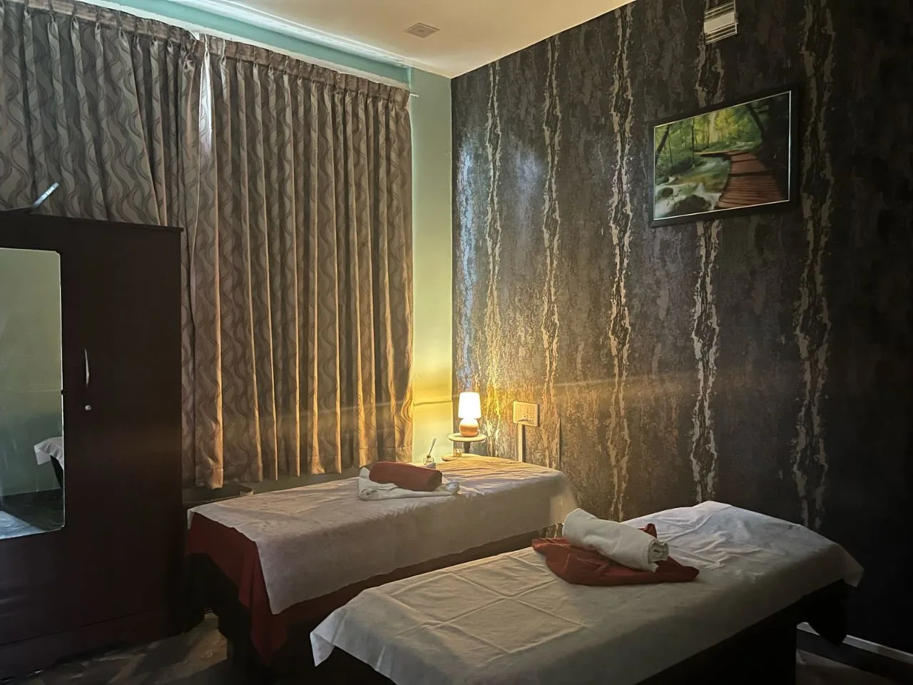 couple-massage-in-coimbatore