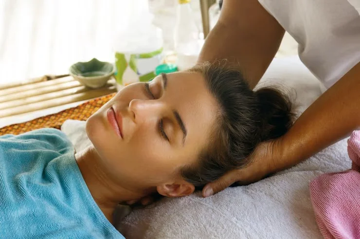 Ayurvedic-Massage-For-Soft-Skin