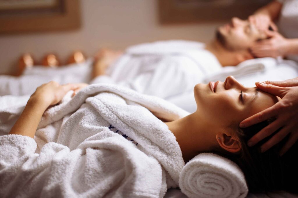 best-couples-body-massage-therapy-services-center-chennai